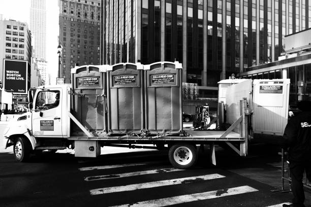 Best Portable restroom solutions  in North Lynnwood, WA